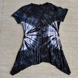 Tryst by Matthew Black Tie Dye Asymmetrical  Short Sleeve Top Shirt Medium Goth